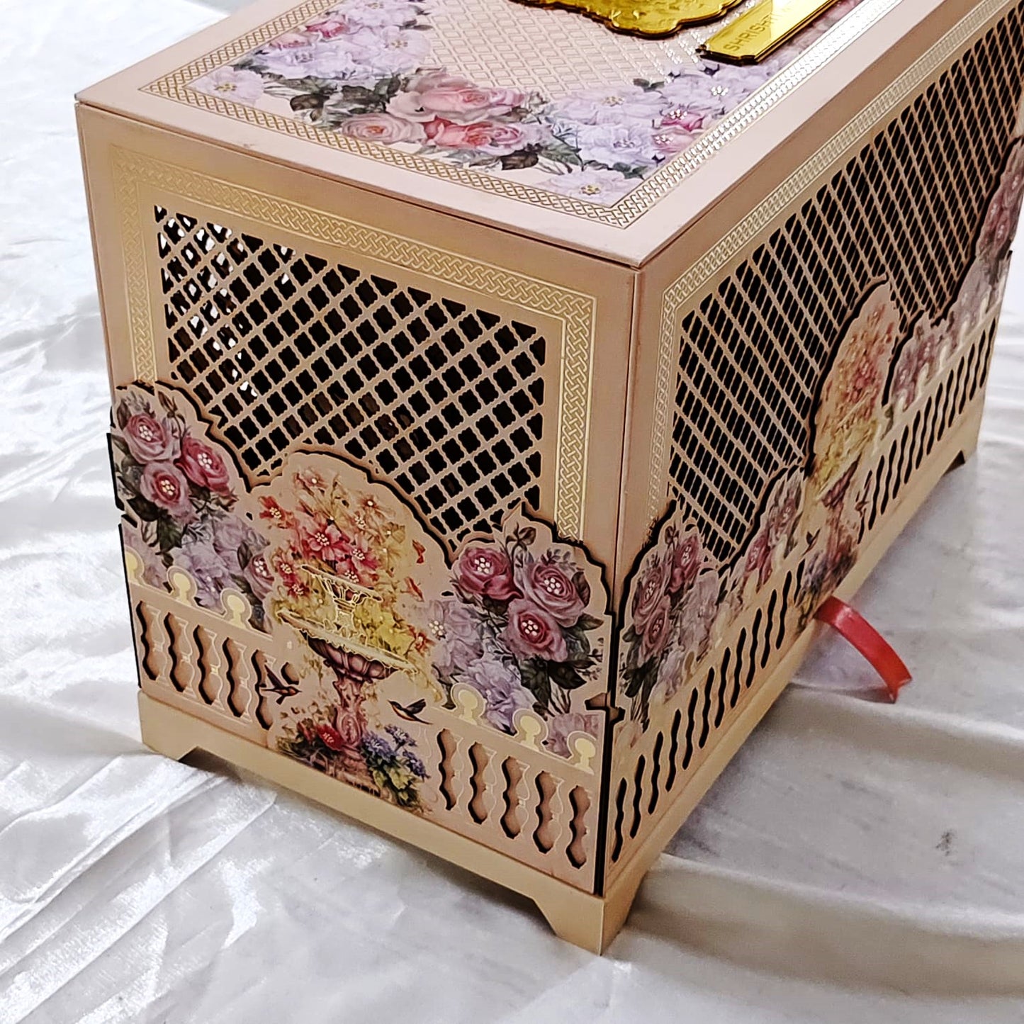 Royal Luxurious Carriage Invitation Box